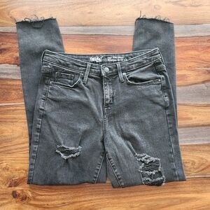 Distressed Mossimo Black Denim Jeans Size 6/R 28 Factory Distressed  Comfortable